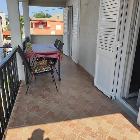 公寓 Apartman Ivankovic *