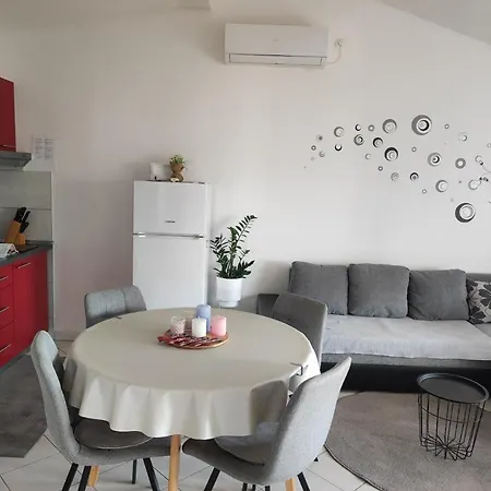 公寓 Apartman Ivankovic *
