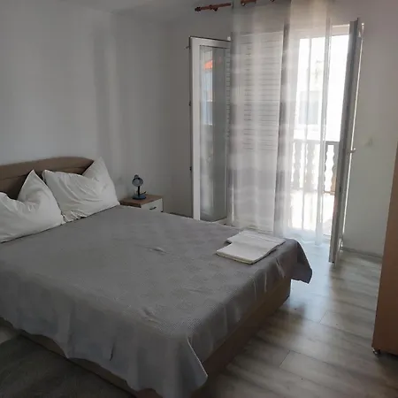 Apartman Ivankovic Appartement Nin